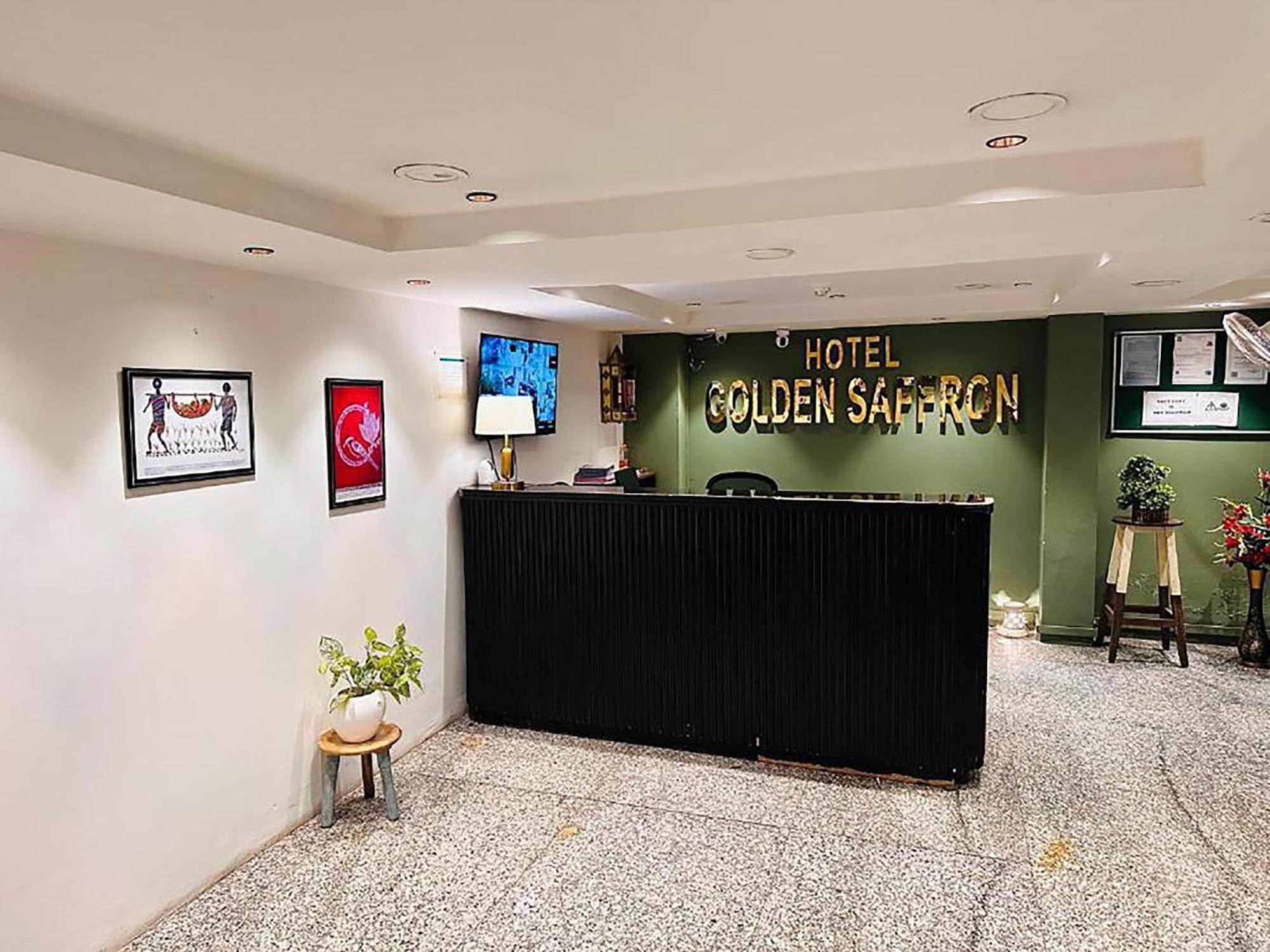 Hotel Golden Saffron By Qotel-Punjabi Bagh New Delhi Exterior foto